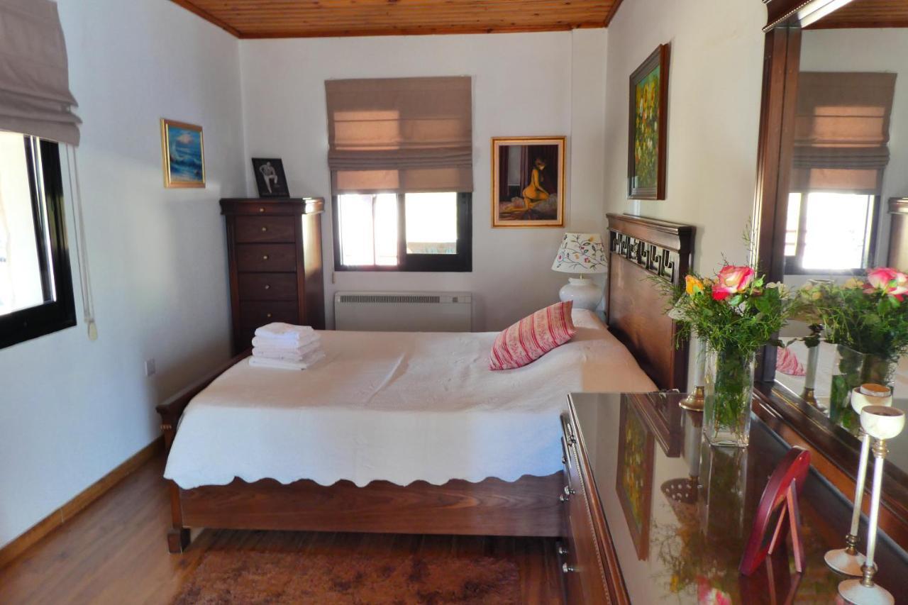 Lola's Cottage&Garden Kalokhorio Extérieur photo