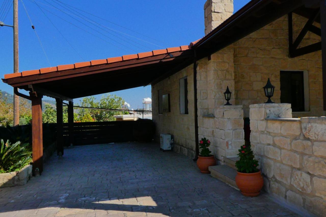 Lola's Cottage&Garden Kalokhorio Extérieur photo